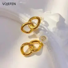 Elegant 18K Gold Stud Earrings - Luxury Women's Jewelry for Weddings
