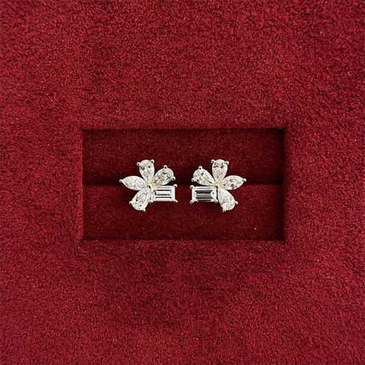 Gold Daisy Flower Stud Earrings with Lab-Grown Diamonds