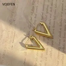 18K Gold V Hoops Earrings for Women - Luxury Designer Jewelry