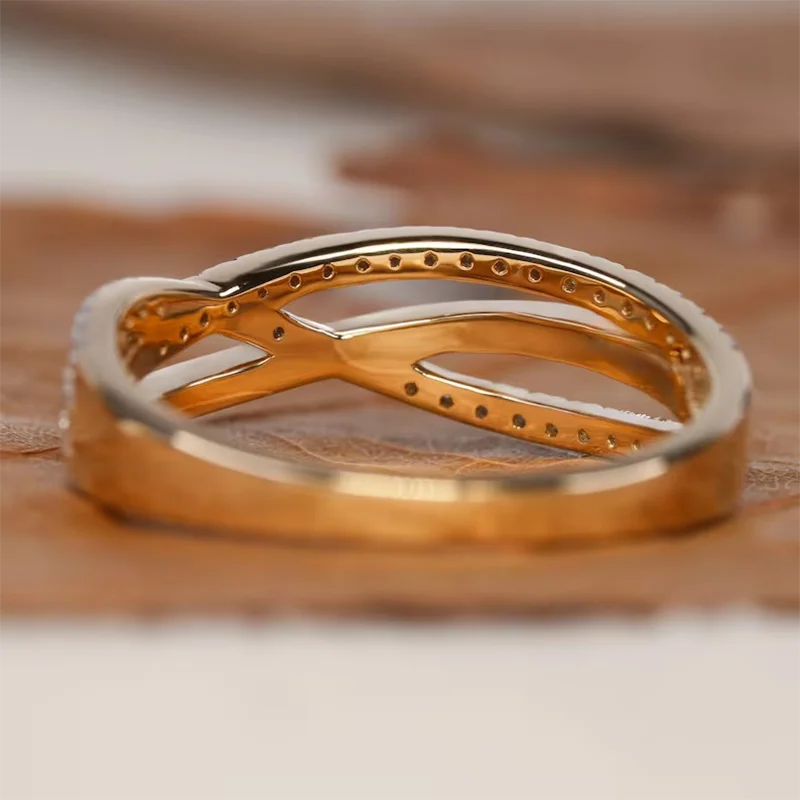 0.25Ctw Round Cut HPHT Lab Grown Diamond Crossover Ring 14K/10K/18K Gold